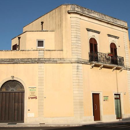 La Stella Di Keplero Hotel Cannole Bagian luar foto